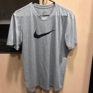 NWT Nike Dri-Fit Men’s L Running/training t-shirt